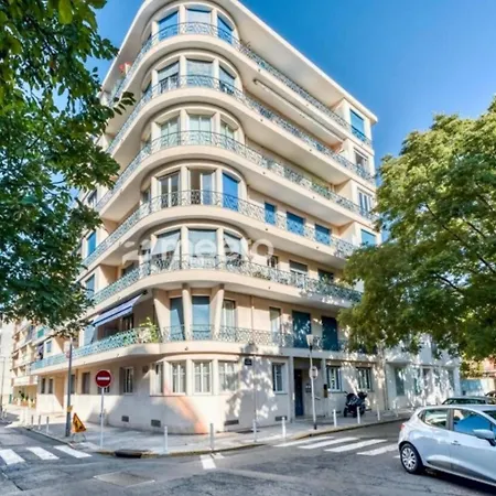 Lumineux Et Spacieux Juan Les Pins Apartment